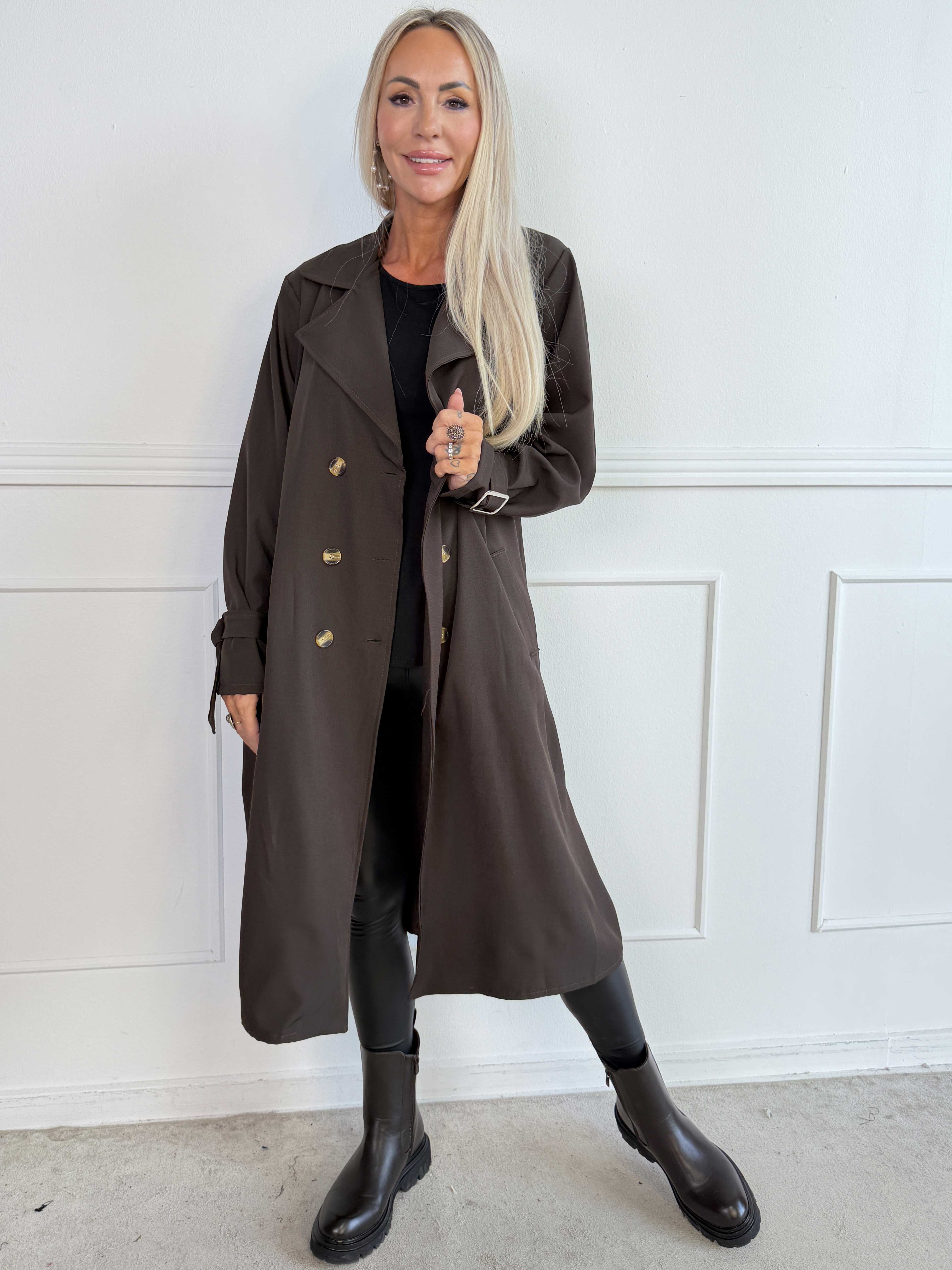 Sharpay 2.0 - Let plus size trenchcoat med bindebånd